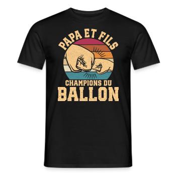 Papa Et Fils Champions Du Ballon Papa Football - T-shirt homme - noir - Devant - AI Model Male 178 light (178cm)