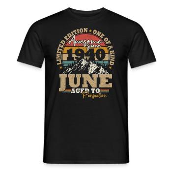 June 1940 Vintage Birthday Gift 83 Years - Men's T-Shirt - black - Front - AI Model Male 178 light (178cm)