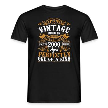 Cadeau Les Légendes Sont Nées En Novembre 2000 - T-shirt homme - noir - Devant - AI Model Male 178 light (178cm)