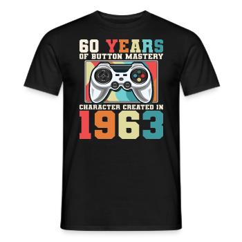 Geek Level 60 Jubiläum Gamer 60 Jahre - Männer T-Shirt - Schwarz - Vorne - AI Model Male 178 light (178cm)