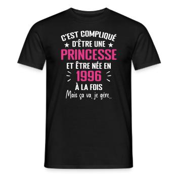 Princesse Née en 1996 - Cadeau D'anniversaire 1996 - T-shirt homme - noir - Devant - AI Model Male 178 light (178cm)