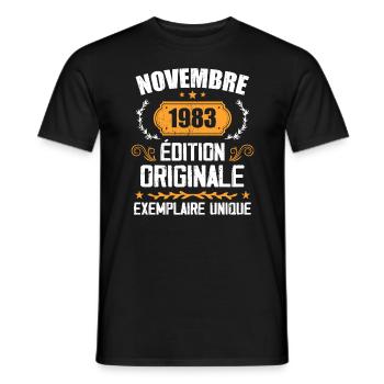 Cadeau D'anniversaire En Novembre 1983 - 1983 - T-shirt homme - noir - Devant - AI Model Male 178 light (178cm)