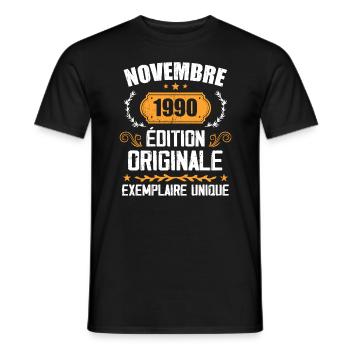 Cadeau D'anniversaire En Novembre 1990 - 1990 - T-shirt homme - noir - Devant - AI Model Male 178 light (178cm)