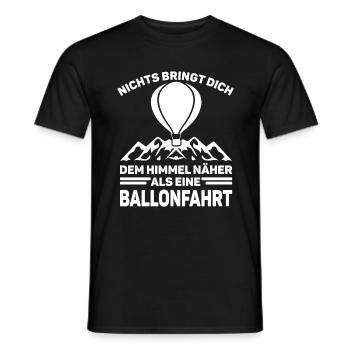 Ballonfahrt bringt dich dem Himmel nahe - Männer T-Shirt - Schwarz - Vorne - AI Model Male 178 light (178cm)