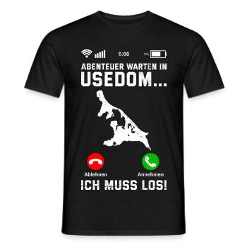 Insel Usedom ABENTEUER WARTET IN USEDOM MUSS LOS - Männer T-Shirt - Schwarz - Vorne - AI Model Male 178 light (178cm)