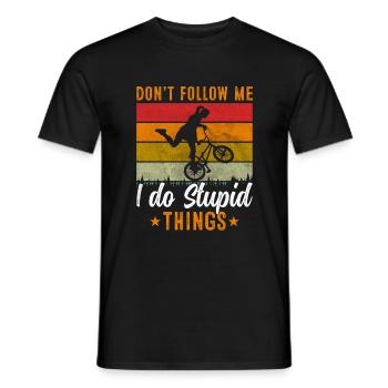 C’est drôle que je fasse des choses stupides cycliste BMX vélo - T-shirt homme - noir - Devant - AI Model Male 178 light (178cm)
