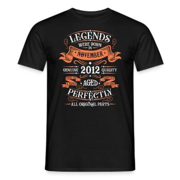 Les Légendes Sont Nées En Novembre 2012 Cadeau - T-shirt homme - noir - Devant - AI Model Male 178 light (178cm)
