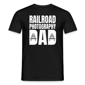 Eisenbahn Fotografie Papa Outfit Vatertag - Männer T-Shirt - Schwarz - Vorne - AI Model Male 178 light (178cm)