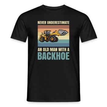 Unterschätzen Sie Niemals Einen Alten Mann Mit - Männer T-Shirt - Schwarz - Vorne - AI Model Male 178 light (178cm)