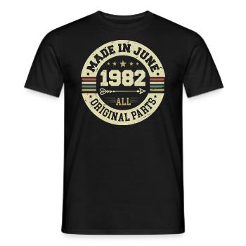 Juni 1982 Geburtstagsgeschenk Juni 1982 Juni 1982 - Männer T-Shirt - Schwarz - Vorne - AI Model Male 178 light (178cm)