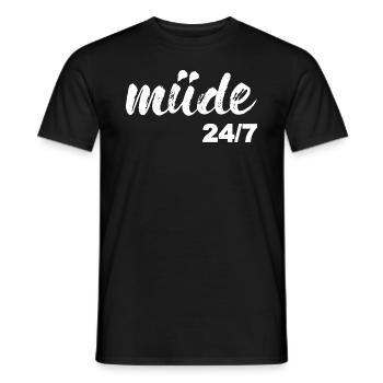 Müde, weiß - Männer T-Shirt - Schwarz - Vorne - AI Model Male 178 light (178cm)