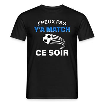 Y'a match Ce Soir Cadeau Foot Homme Enfant - T-shirt homme - noir - Devant - AI Model Male 178 light (178cm)