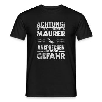 Überarbeiteter Maurer Meister Handwerker - Männer T-Shirt - Schwarz - Vorne - AI Model Male 178 light (178cm)