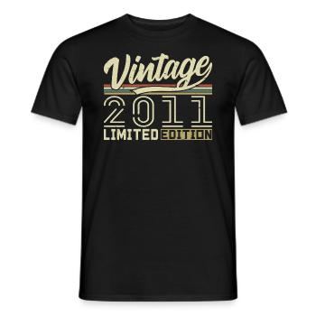 Legende seit 2011 Geboren 2011 Geburtstag 13 Jahre - Männer T-Shirt - Schwarz - Vorne - AI Model Male 178 light (178cm)