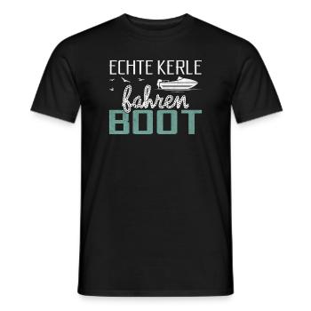 De vrais gars conduisant un bateau propriétaire de bateau capitaine - T-shirt homme - noir - Devant - AI Model Male 178 light (178cm)