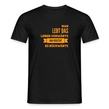 Lebenserfahrung ist super - Männer T-Shirt - Schwarz - Vorne - AI Model Male 178 light (178cm)