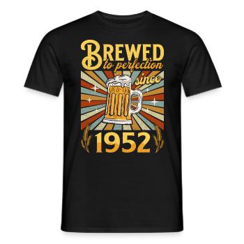 Perfection Depuis 1952 - Anniversaire 70 Ans - T-shirt homme - noir - Devant - AI Model Male 178 light (178cm)