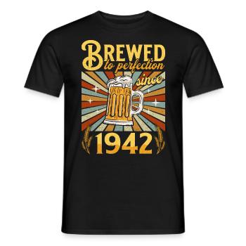 Perfection Depuis 1942 - Anniversaire 80 Ans - T-shirt homme - noir - Devant - AI Model Male 178 light (178cm)