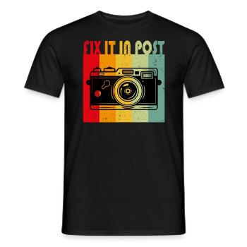 Corrigez-le dans Post Camera Blogger Photographer - T-shirt homme - noir - Devant - AI Model Male 178 light (178cm)
