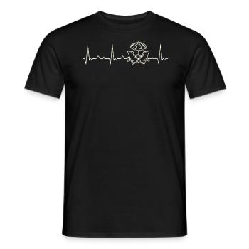 Strandstühle Regenschirm. Herz. Liebe. Ekg. - Männer T-Shirt - Schwarz - Vorne - AI Model Male 178 light (178cm)