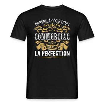 Le Meilleur Commercial | Commercial à la perfectio - T-shirt homme - noir - Devant - AI Model Male 178 light (178cm)