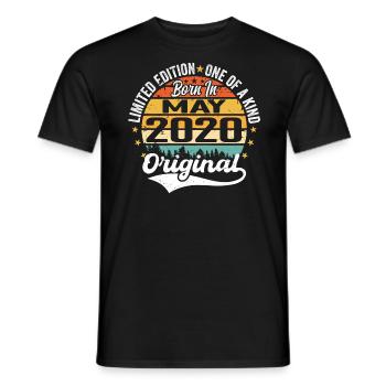 Mai 2020 Geburtstagsgeschenk geboren im Mai 2020 - Männer T-Shirt - Schwarz - Vorne - AI Model Male 178 light (178cm)