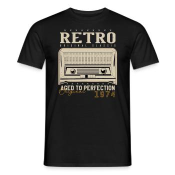 Rétro 1974 Cadeau Anniversaire 1974 Millésime 1974 - T-shirt homme - noir - Devant - AI Model Male 178 light (178cm)