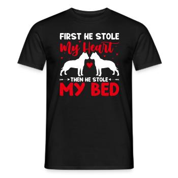 Staffordshire Terrier Er Hat Mein Herz Gestohlen - Männer T-Shirt - Schwarz - Vorne - AI Model Male 178 light (178cm)