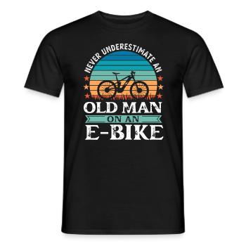 Never underestimate an Old Man on an EBike - Men's T-Shirt - black - Front - AI Model Male 178 light (178cm)