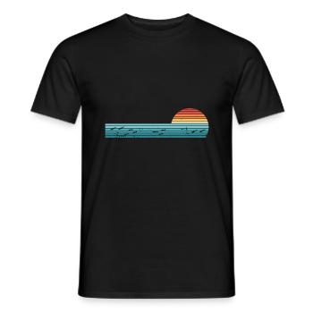 Retro Horizontal Vintage Fish Sunset Fishing - T-shirt homme - noir - Devant - AI Model Male 178 light (178cm)