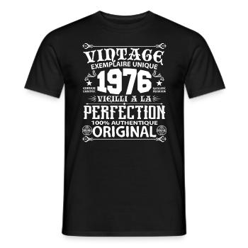 1976 Vintage Anniversaire 1976 exemplaire unique - T-shirt homme - noir - Devant - AI Model Male 178 light (178cm)