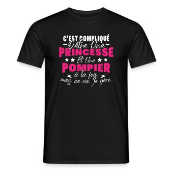 Princesse et Pompier, Humour Cadeau Pompier Femme - T-shirt homme - noir - Devant - AI Model Male 178 light (178cm)