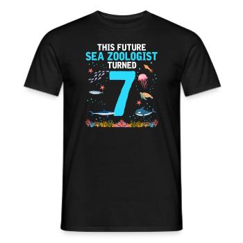Zooologist Marine biologist 7 years birthday - Men's T-Shirt - black - Front - AI Model Male 178 light (178cm)