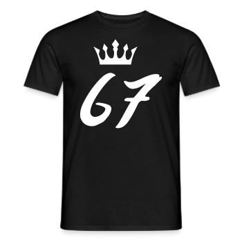67 Zahl Krone - Männer T-Shirt - Schwarz - Vorne - AI Model Male 178 light (178cm)