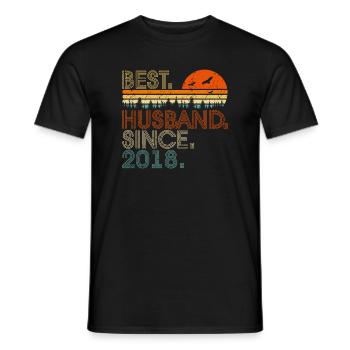 2nd Wedding Anniversary Best Husband Since 2018 Ep - Men's T-Shirt - black - Front - AI Model Male 178 light (178cm)