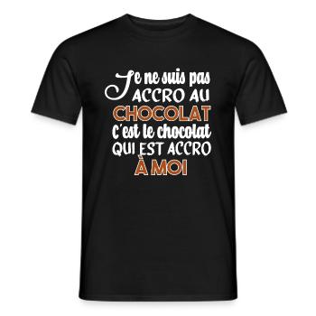 Süchtig nach Gourmet-Schokolade. Geschenk Humor T-Shirt - Männer T-Shirt - Schwarz - Vorne - AI Model Male 178 light (178cm)