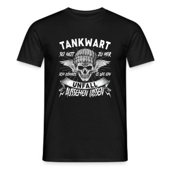 Tankwart - Männer T-Shirt - Schwarz - Vorne - AI Model Male 178 light (178cm)