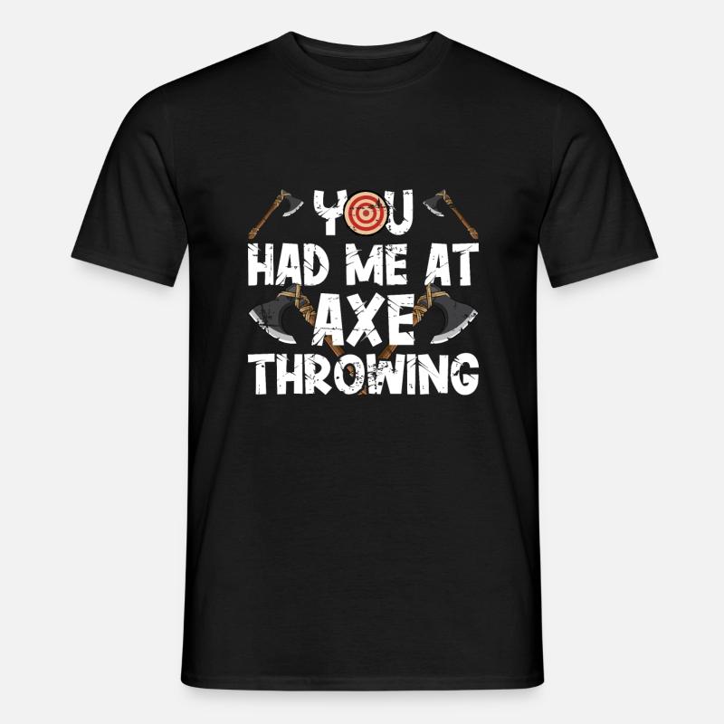 Axt Werfen - Männer T-Shirt - Schwarz