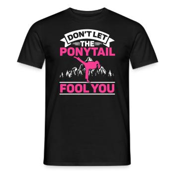 Ne laissez pas la queue de cheval vous tromper MMA Taekwondo Girl - T-shirt homme - noir - Devant - AI Model Male 178 light (178cm)