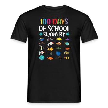100 Tage Schule geschwommen von Lehrerschüler Fisch - Männer T-Shirt - Schwarz - Vorne - AI Model Male 178 light (178cm)