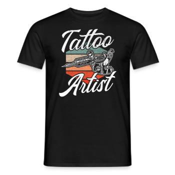 Tattoo Künstler - Männer T-Shirt - Schwarz - Vorne - AI Model Male 178 light (178cm)
