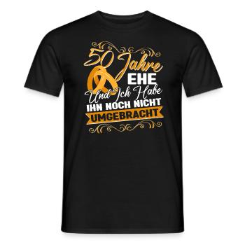 Goldene Hochzeit 50 Jahre verheiratet - Männer T-Shirt - Schwarz - Vorne - AI Model Male 178 light (178cm)