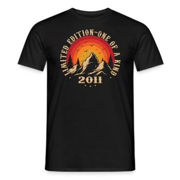 Vintage 2011 Retro 2011 Birthday Gift 2011 - Men's T-Shirt - black - Front - AI Model Male 178 light (178cm)