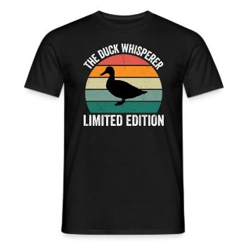 The Duck Whisperer - Männer T-Shirt - Schwarz - Vorne - AI Model Male 178 light (178cm)
