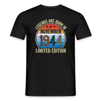 Legends Are Born In November 1944 Limited Edition - Männer T-Shirt - Schwarz - Vorne - AI Model Male 178 light (178cm)