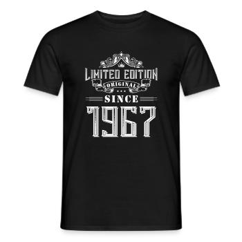 1967 limited edition - Männer T-Shirt - Schwarz - Vorne - AI Model Male 178 light (178cm)