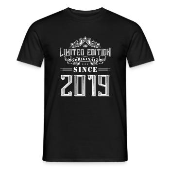 Édition limitée 2019 - T-shirt homme - noir - Devant - AI Model Male 178 light (178cm)