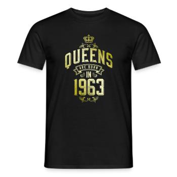 Queens born in 1963 - Männer T-Shirt - Schwarz - Vorne - AI Model Male 178 light (178cm)