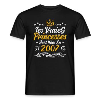 Les Vraies Princesses Sont Nées En 2007 - T-shirt homme - noir - Devant - AI Model Male 178 light (178cm)