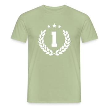 erster Platz 1 - Männer T-Shirt - Sage - Vorne - AI Model Male 178 light (178cm)